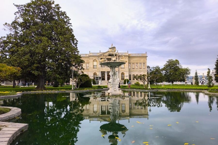 Istanbul: Dolmabahce Palace and Harem Skip-the-Line Ticket - Dolmabahçe Palace skip-the-line: what you’re really buying