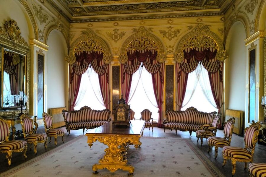 Istanbul: Dolmabahce Palace and Harem Skip-the-Line Ticket - Harem Wing: where the palace turns personal