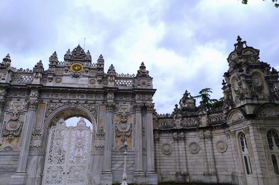 Istanbul: Dolmabahce Palace and Harem Skip-the-Line Ticket - Accessibility and practical constraints (the stuff you’ll feel)