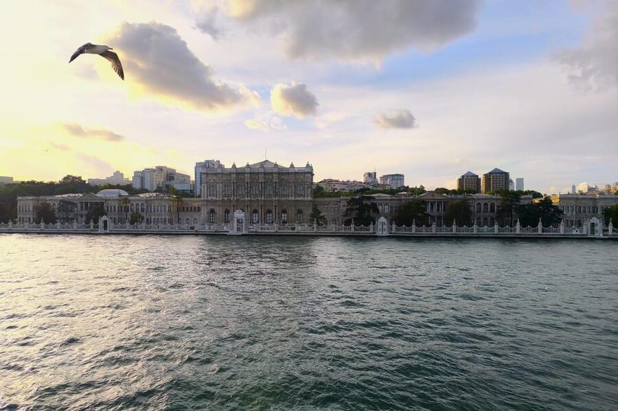 Istanbul: Dolmabahce Palace and Harem Skip-the-Line Ticket - Before you arrive: tickets, ID swap, and QR codes that matter