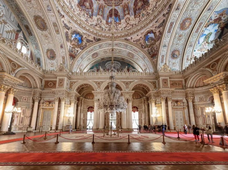 Istanbul: Dolmabahce Palace Guided Tour - Atatürk’s Presidential Residence: where the story shifts to modern Turkey