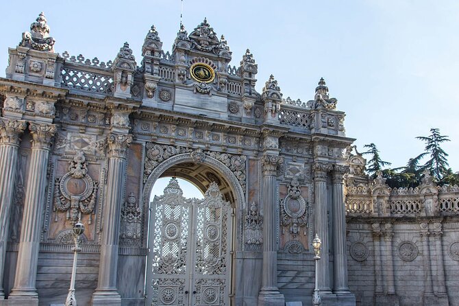 Istanbul Islamic Heritage Tour: Sacred Tombs & Eyup Sultan Mosque - Eyup Sultan Mosque: Where the Tour Finally Slows Down
