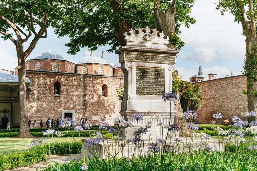 Istanbul: Topkapi Palace and Harem Guided Tour with Ticket - Key things I’d prioritize on this tour