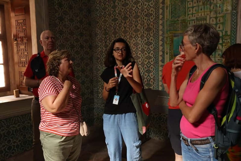 Istanbul: Topkapi Palace and Harem Museum Tour with Ticket - Who should book this Topkapi + Harem guided tour