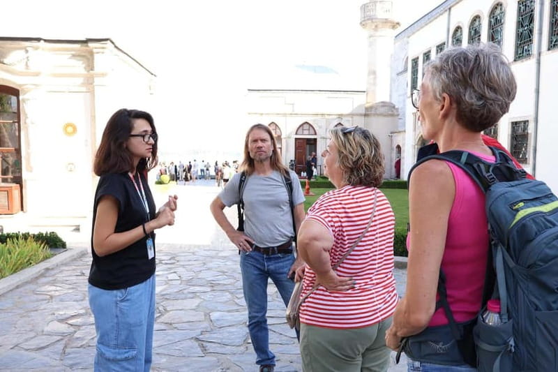 Istanbul: Topkapi Palace and Harem Museum Tour with Ticket - How the 3 hours play out (and how not to feel rushed)