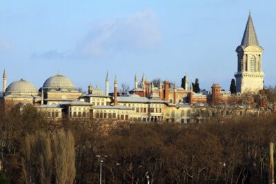 Istanbul: Topkapi Palace Guided Tour and Skip The Line - What you actually see inside Topkapi: the four courtyards route