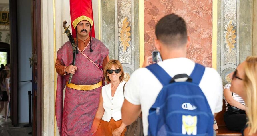 Istanbul: Topkapi Palace & Harem Express Highlight Tour - Key takeaways before you go