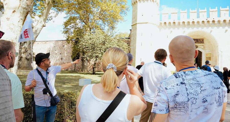 Istanbul: Topkapi Palace & Harem Express Highlight Tour - Price and value: is $85 per person worth it?