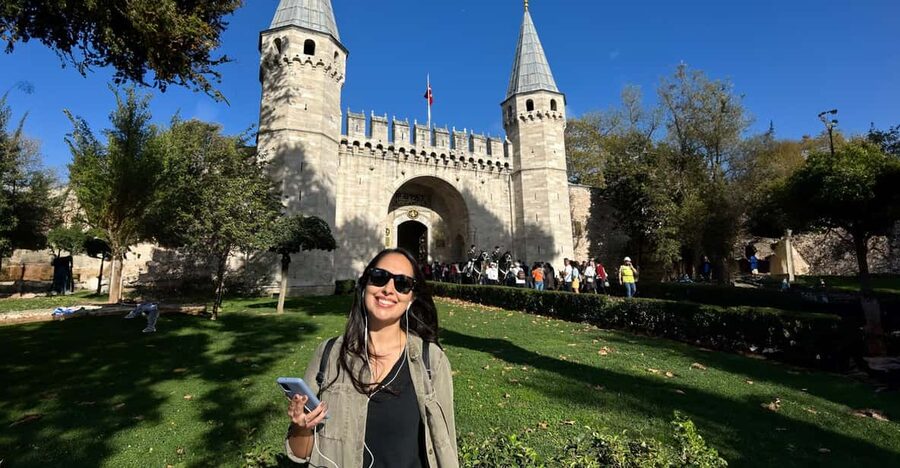 Istanbul: Topkapi Palace & Harem Museum Ticket & Audio Guide - Topkapi Palace and Harem: Why this two-in-one ticket makes sense