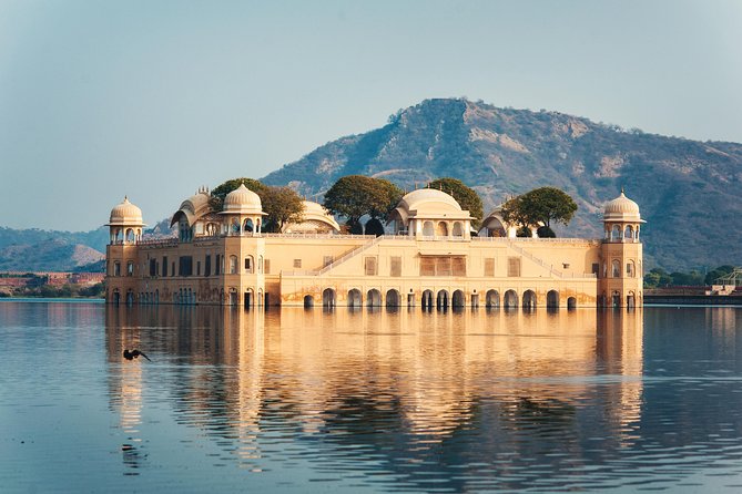 Jaipur Guided City Tour: City Palace, Jantar, Hawa & Jal Mahal - When Amber Palace and Amber Fort fit into the plan