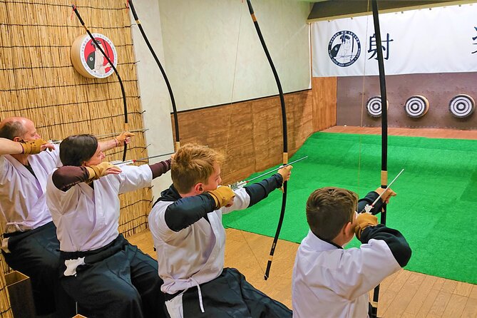 Japanesel Archery Experience HIROSHIMA CASTLE SHARAKU - Who should book (and who might want to skip)