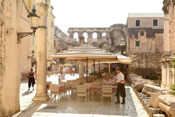 Jewish Heritage & Diocletian's Palace Private Split Tour - Split Synagogue and the Jewish ghetto walk you’ll remember