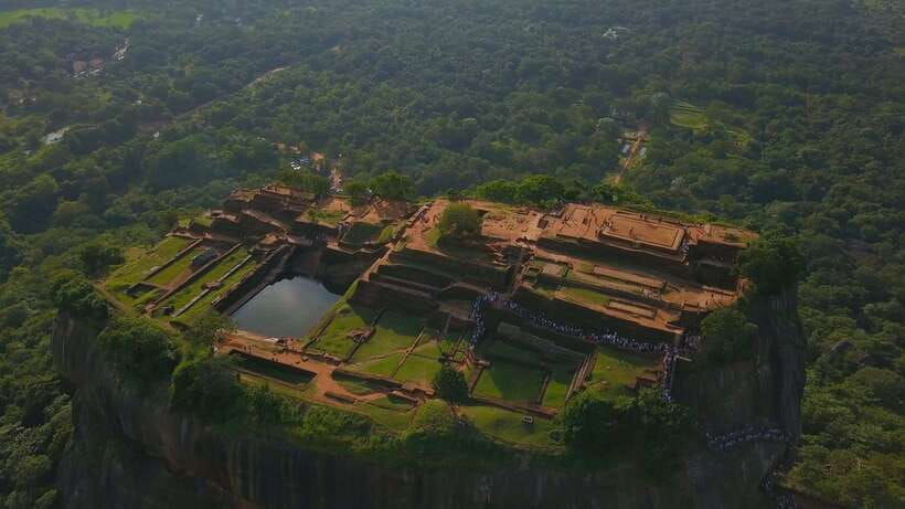 Kandy: Sigiriya Fortress & Cave Temple Full Day Private Tour - From Kandy to Sigiriya: What Your 12-Hour Day Really Feels Like