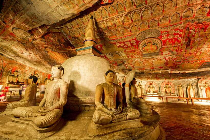 Kandy: Sigiriya Fortress & Cave Temple Full Day Private Tour - How the Guide and Driver Experience Can Vary