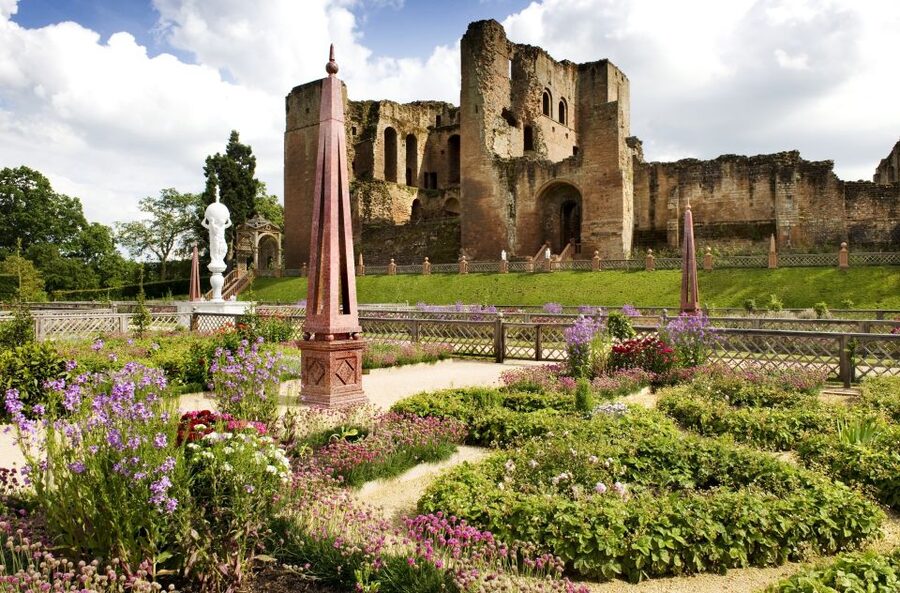 Kenilworth Castle and Elizabethan Garden Entry Ticket - Price and Value: Is $19 Worth It?