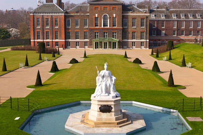 Kensington Palace VIP Garden Tour with Royal High Tea - Who should book this VIP garden tour with Royal High Tea?