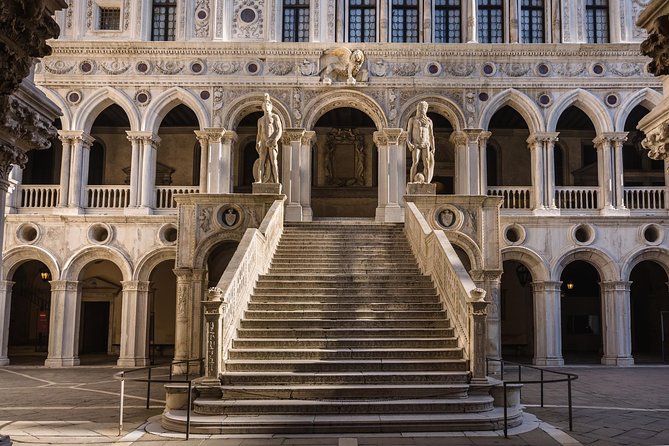 Kingly Venice: Doge Palace Ticket, Guided Tour & History Gallery - VR and the pacing problem you can actually plan for