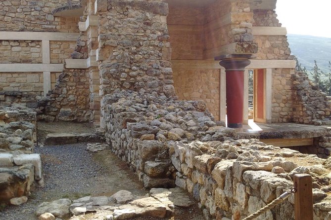 Knossos Palace Guided Walking Tour - Getting there: location math that actually matters