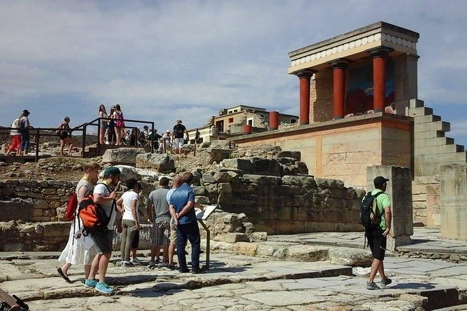 Knossos Palace Guided Walking Tour - Price and value: $72.41 plus the €20 ticket