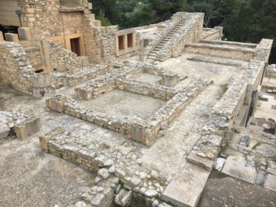 Knossos Palace Guided Walking Tour (Without Tickets) - Skip-the-Line Entry, But Plan for the Cash Ticket