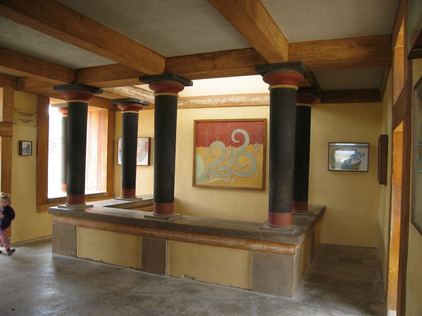 Knossos Palace & Heraklion Full-Day Tour from Rethymno Areas - Rethymno to Knossos: why the coach ride matters
