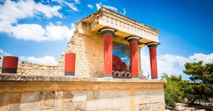 Knossos Palace & Heraklion Full-Day Tour from Rethymno Areas - Knossos Palace: making the most of your two hours