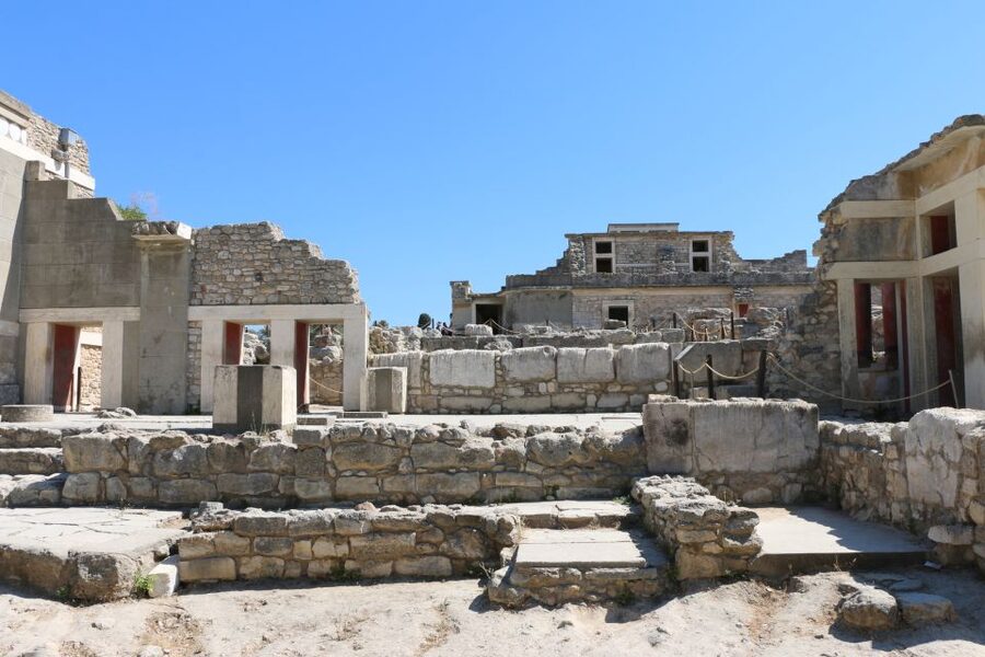 Knossos Palace Skip-the-Line Ticket & Private Guided Tour - Price and Value: Is $247 a Good Deal for Up to Two?