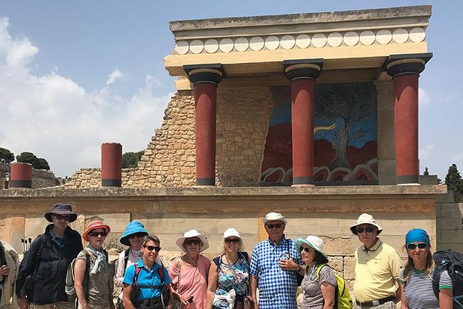 Knossos Palace Skip-the-Line Ticket (Shared Tour Group) - Guide Power: The Storytelling Styles That Make Knossos Click