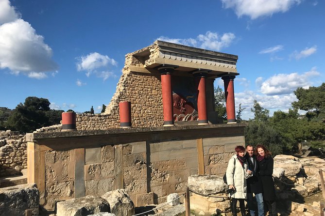 Knossos Palace Tour with Transfer & Skip-the-Line Entry Ticket - Skip-the-line, timed entry: how to avoid the common stress spiral