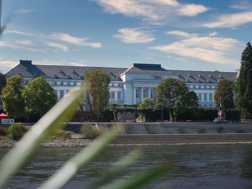 Koblenz:Rhine Valley boat tour along the castles and palaces - On-board comfort: where to sit for the best experience