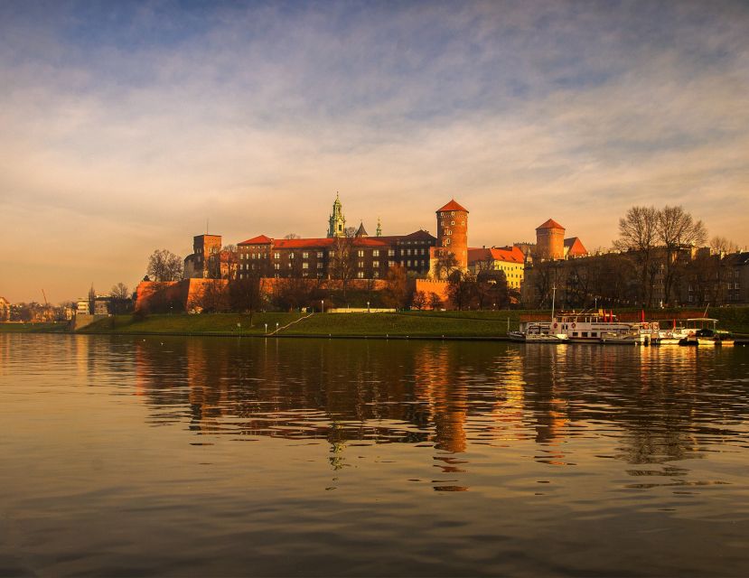 Krakow: Wawel Castle Guided Tour with Entry Tickets - What You’ll Learn About Polish Kings and Royal Life