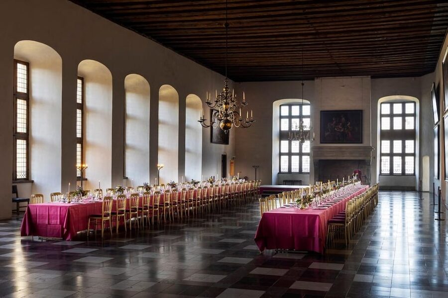 Kronborg Castle Entry Ticket - Opulent rooms you should prioritize: tapestries, furniture, and the ballroom