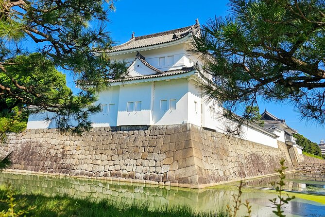 Kyoto Imperial Palace & Nijo Castle Guided Walking Tour - 3 Hours - The in-between time: moving between sites without losing your afternoon