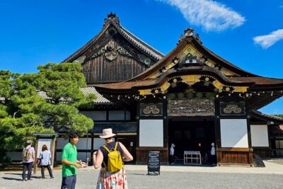 Kyoto Imperial Palace & Nijo Castle Guided Walking Tour - 3 Hours - Nijo Castle in about 90 minutes: architecture, gardens, and shogun-era meaning