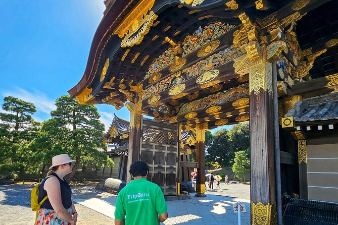 Kyoto Imperial Palace & Nijo Castle Guided Walking Tour - 3 Hours - Small-group feel: why it’s more than a comfort perk