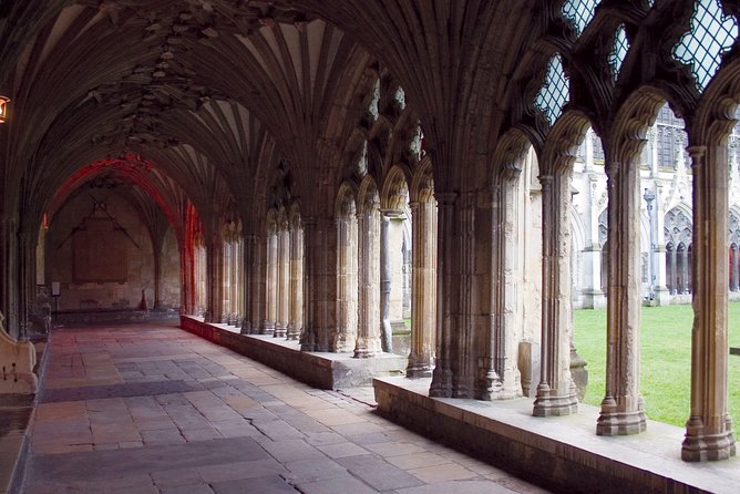 Leeds Castle, Canterbury, Dover & Greenwich Boat ride - What to Pack for a Coach Day with Walking and Cliff Weather