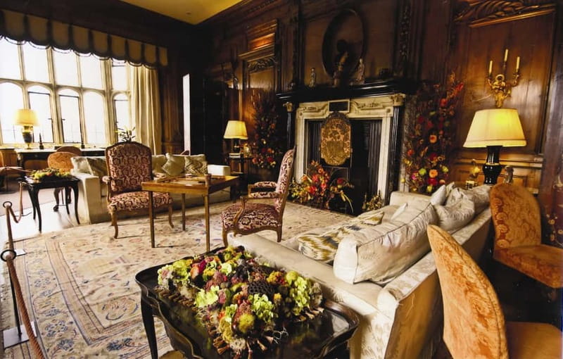 Leeds Castle, Canterbury, Dover, Greenwich & Free Snack Pack - Leeds Castle: Henry VIII’s escape and a proper Kent castle day