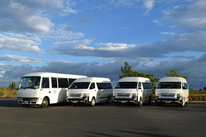 Liberia Airpot (LIR) to Riu Palace / Guanacaste (Roundtrip) - A Private Liberia Airport Transfer to Riu Palace and Guanacaste