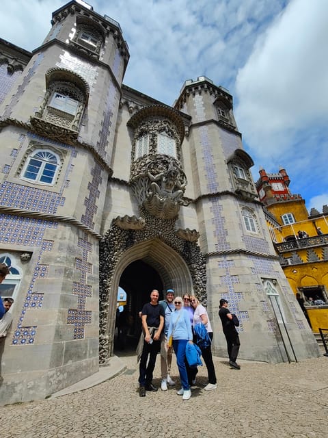 Lisbon: Half-Day Sintra Tour with Pena Palace and Regaleira - Quinta da Regaleira: The Mysterious Garden You’ll Remember