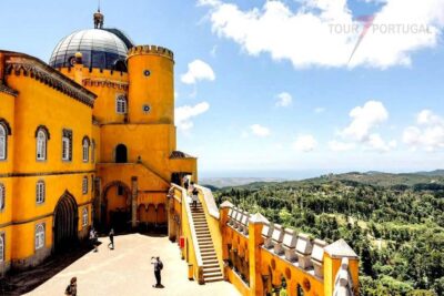 Lisbon: Pena Palace, Moorish Castle, Qta. Regaleira & Sintra - Getting from Lisbon to Sintra in a luxury car (and why timing helps)