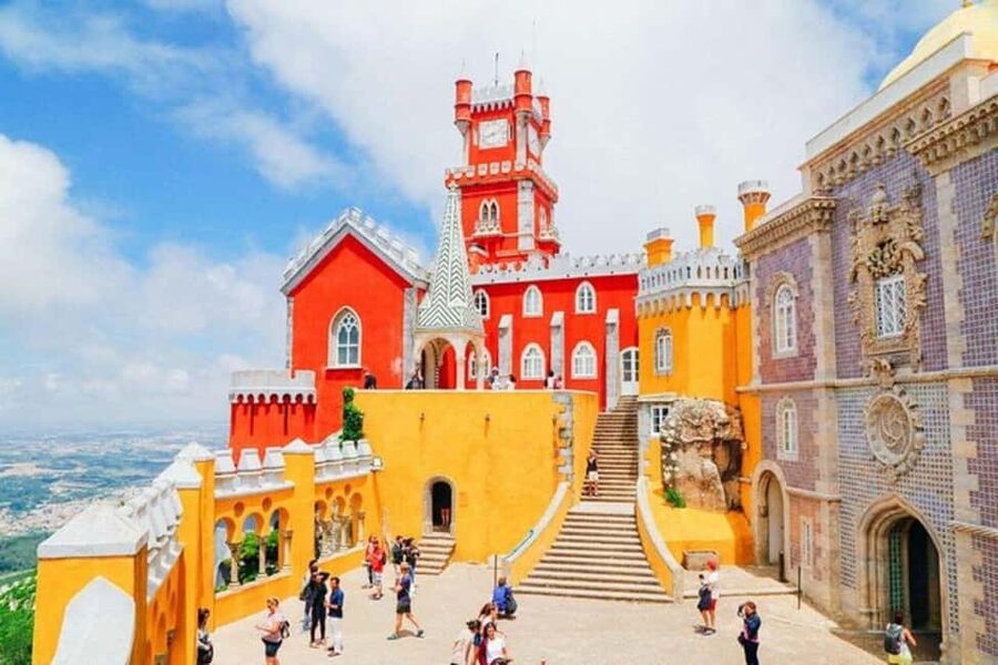 Lisbon: Sintra, Pena, Moorish Castle, Regaleira & Cascais - Quick highlights that shape the whole day