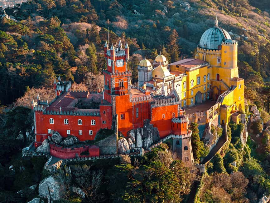 Lisbon - Sintra, Pena Palace, Cabo da Roca & Cascais Tour - Castelo dos Mouros: Moorish Fortress Walks and Hilltop Panoramas