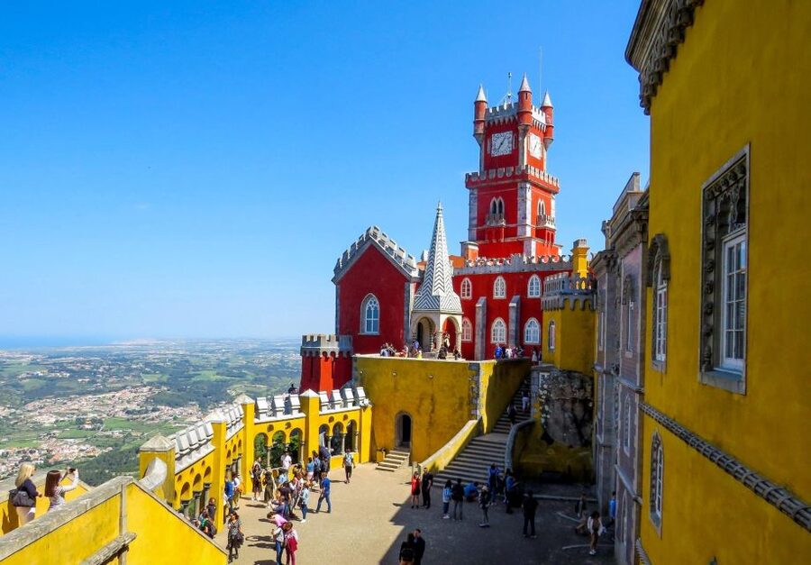 Lisbon: Sintra, Pena Palace, Cabo Roca Coast & Cascais Tour - Why Sintra and Cascais Fit Together So Well