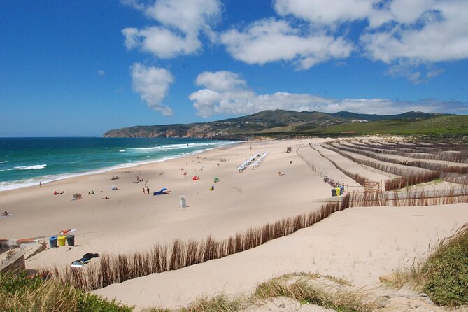 Lisbon: Sintra, Pena Palace, Cape Roca & Cascais - Guided Tour - Guides, Pace, and What to Bring for a Steep Day