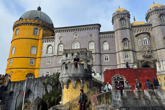 Lisbon: Sintra, Pena, Regaleira, Cabo Roca Coast and Cascais 8h - Key things I’d note before you go