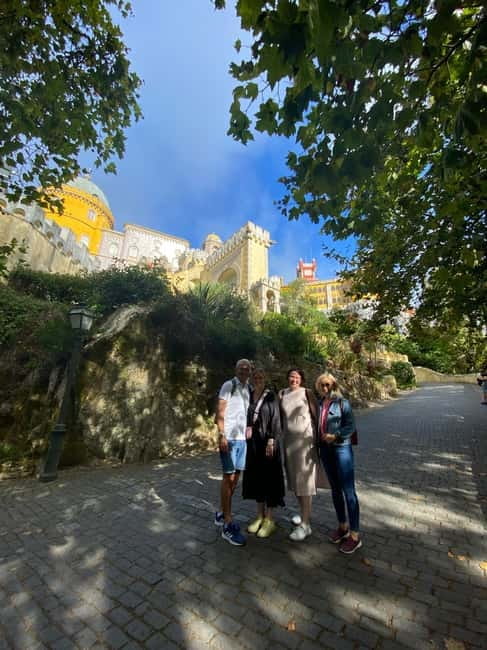 Lisbon: Sintra Tour with Pena Palace and Quinta da Regaleira - Cascais Lunch Break and an Estoril Pass-By