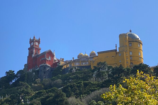 Lisbon to Sintra Pena & Regaleira guided tour in 8pax group - Sintra Historic Center: a quick taste that helps you understand the palaces