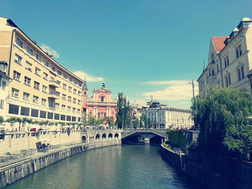 Ljubljana and Ljubljana Castle Sightseeing Tour - A Private 2.5-Hour Plan That Shows the River City