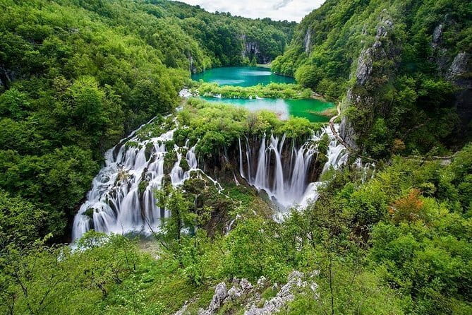 Ljubljana, Postojna Cave and Predjama Castle Day Tour from Zagreb - What to Bring (and What to Skip)