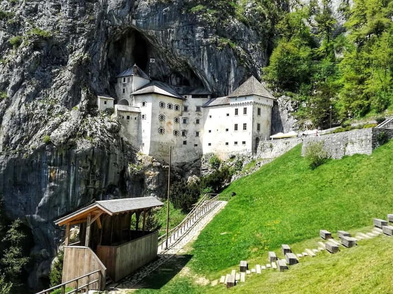 Ljubljana: Postojna Cave and Predjama Castle Tour - Key Points I’d Plan Around